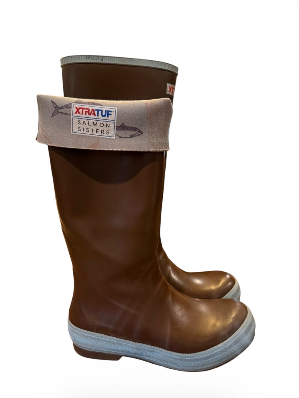 XTRATUF Salmon Sisters Brown Rubber Deck Boots Women’s Size 6